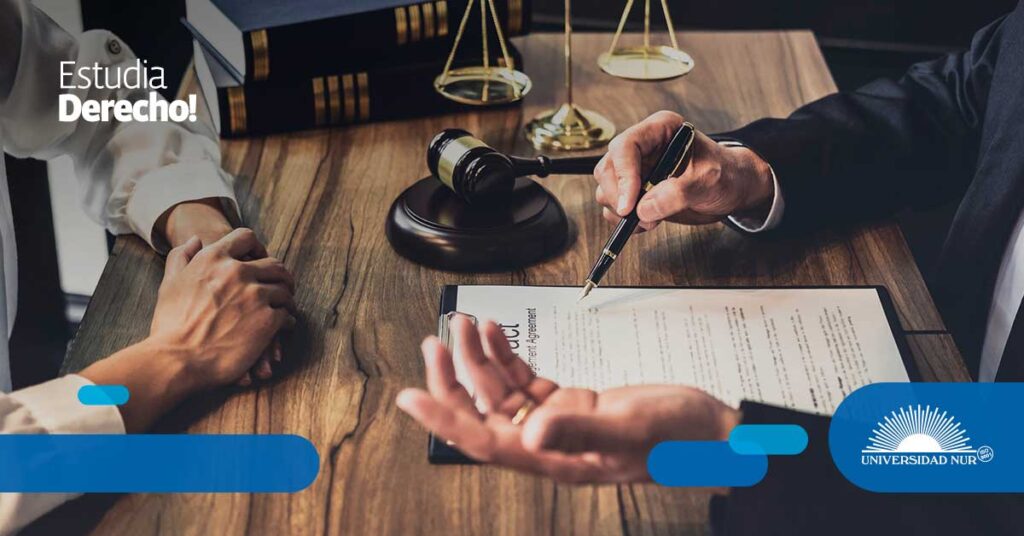 Licenciatura en Derecho